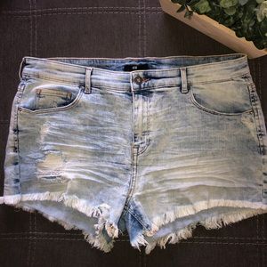 Acid Wash Denim Shorts - Like New!